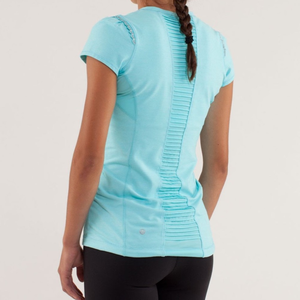 Lululemon Star Runner Short Sleeve size 10